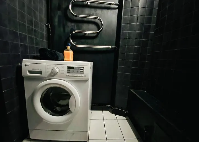 Black At Blossom Hill Appartamento Reval